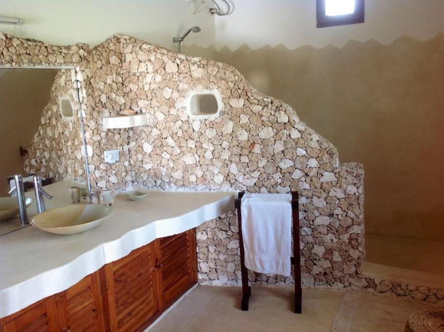 Апартаменти Luxury Simba House In Watamu ☆☆☆☆☆ Екстер'єр фото